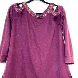 Knox rose cold shoulder top
